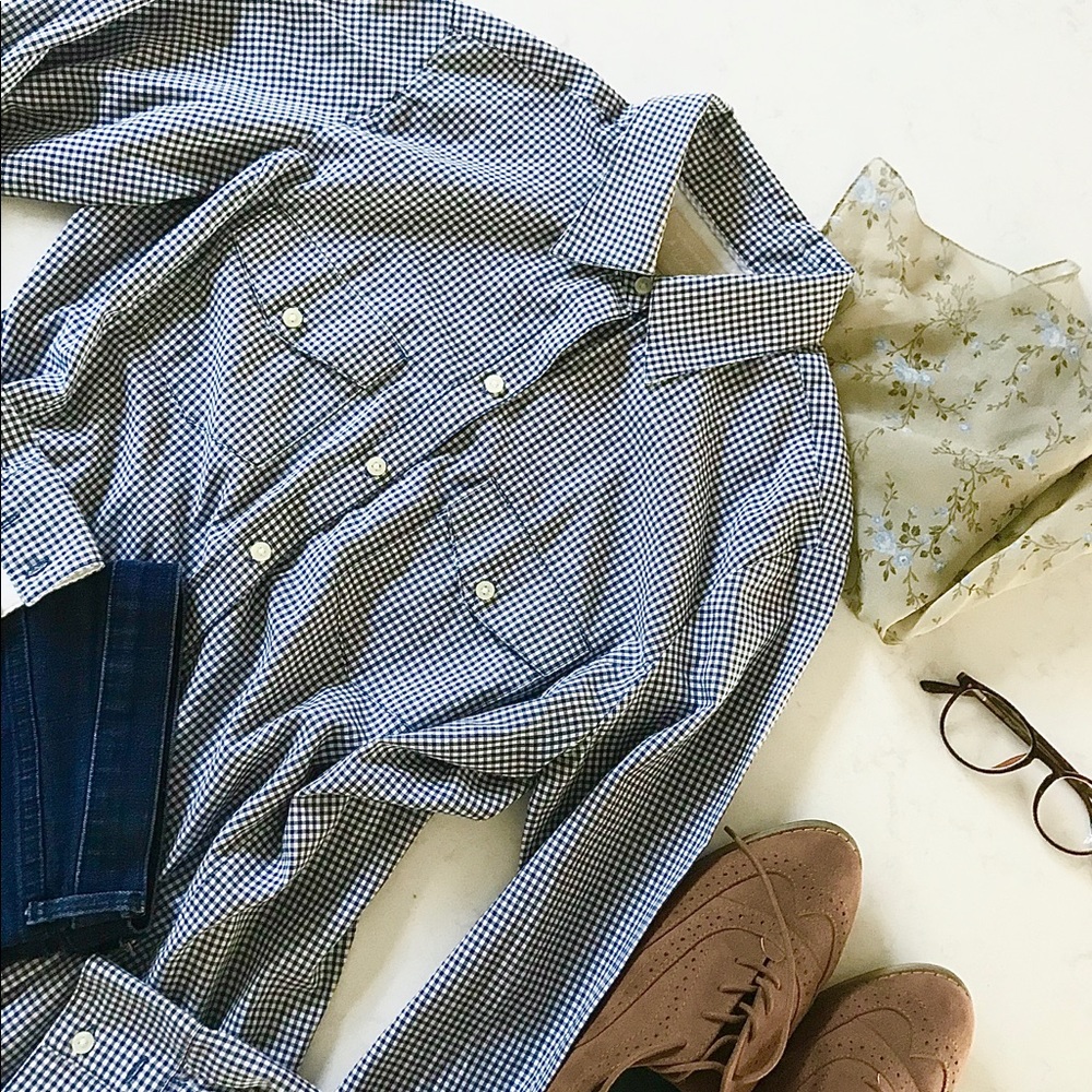 Banana Republic Blue Gingham Button-Down Shirt